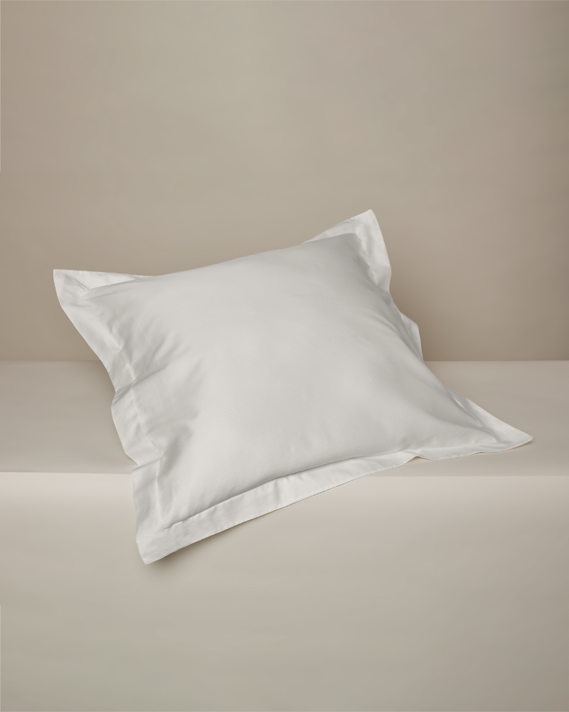 Egyptisk-Satin-Pudevar-med-Vinge-60x63-Beige_ny.png